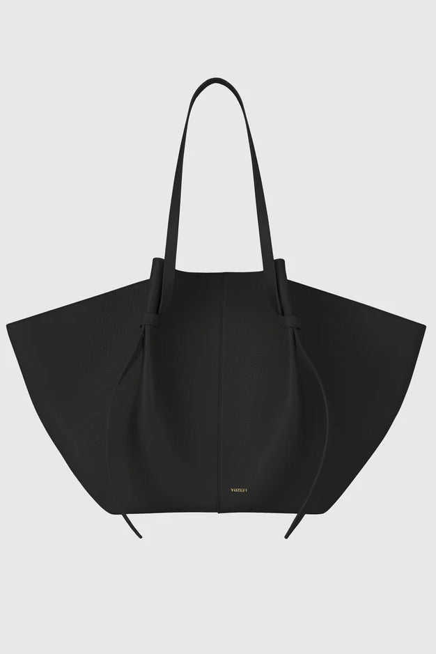 XL Mochi Black Pebble Grain Leather