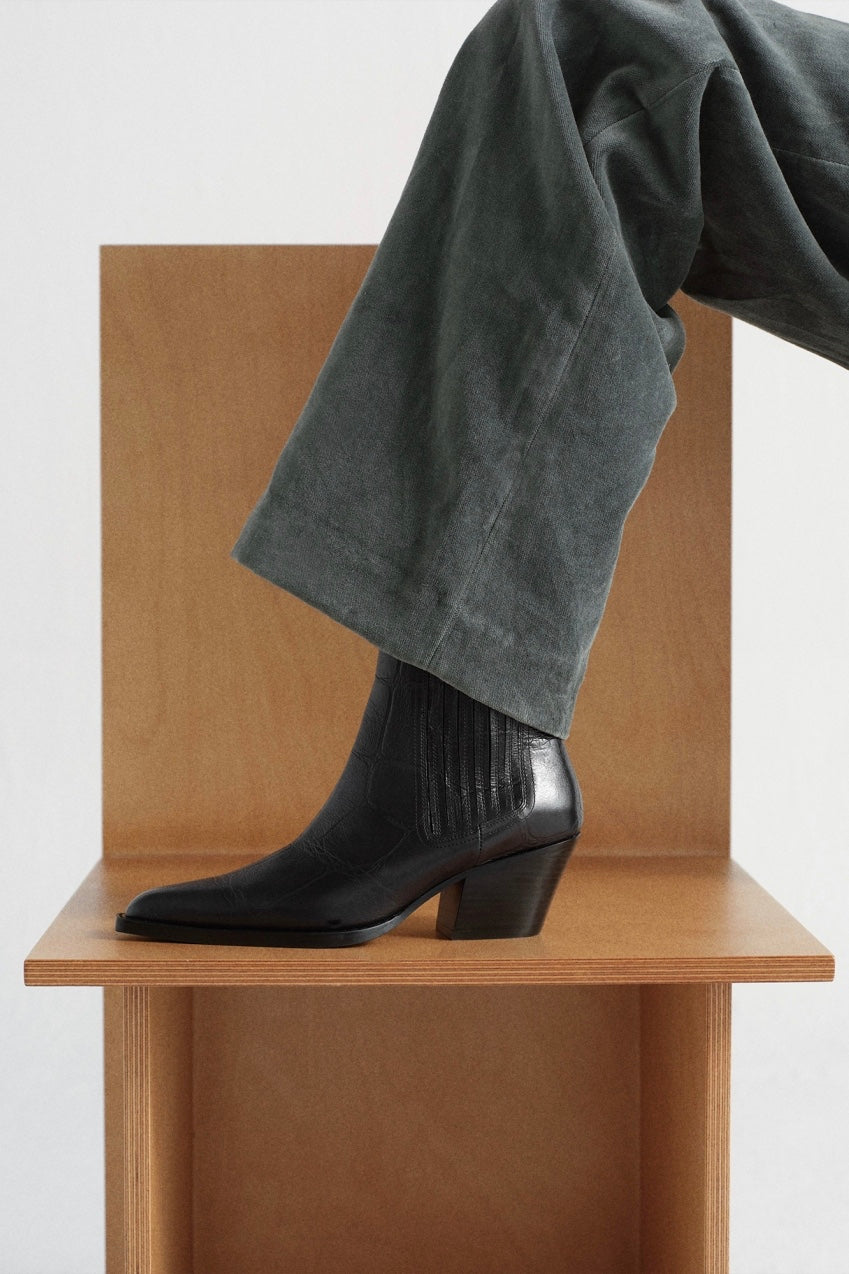 LOLA CRUZ Solenne Boots Black - Dale