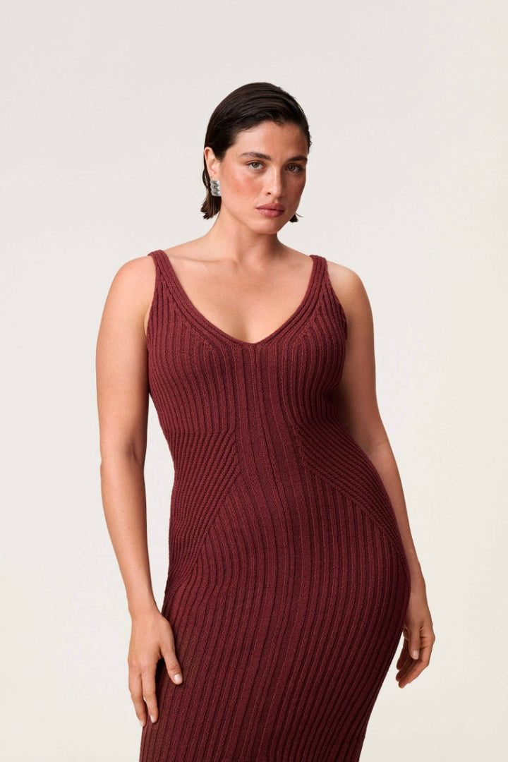 Lugo Slip Dress Burgundy