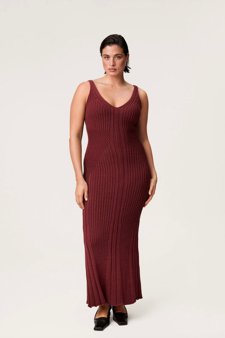Lugo Slip Dress Burgundy