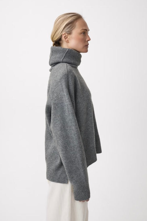 Fuse Balaclava Sweater Grey Camo