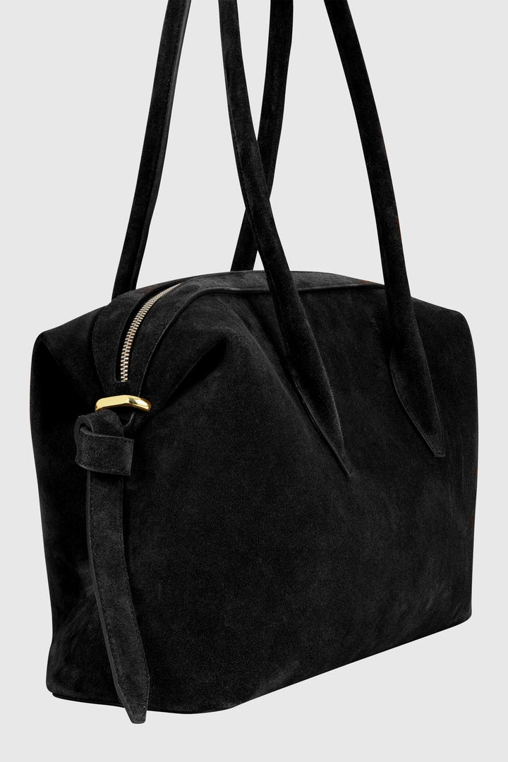 Brioche Duffle Black Suede