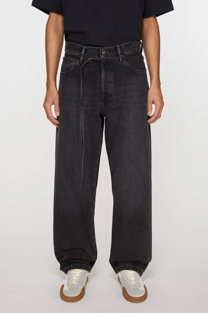 Loose Fit 1991 Train Vintage Black