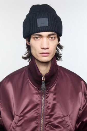 Pana Face Yak Beanie Black