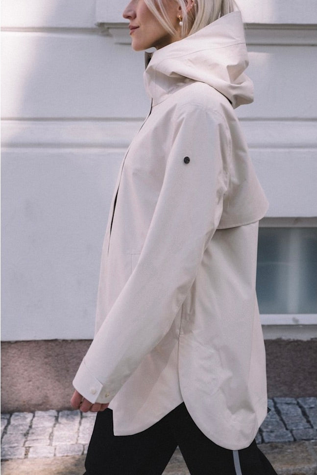 Flair Short Neutral White