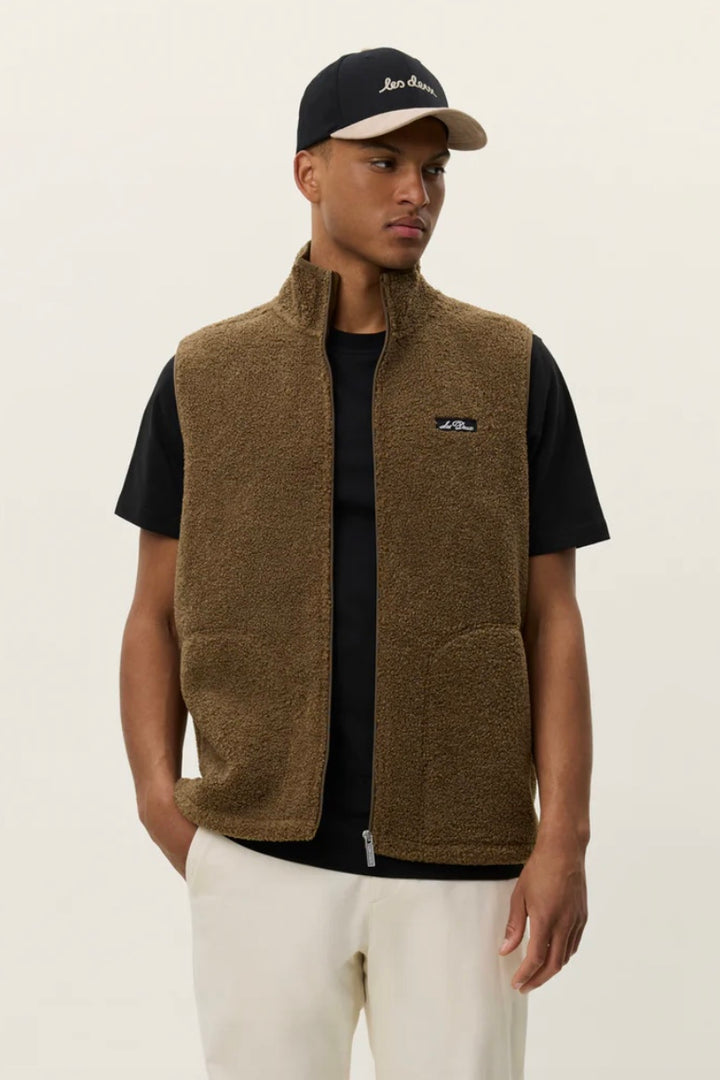 LES DEUX Creed Teddy Vest Teak - Dale