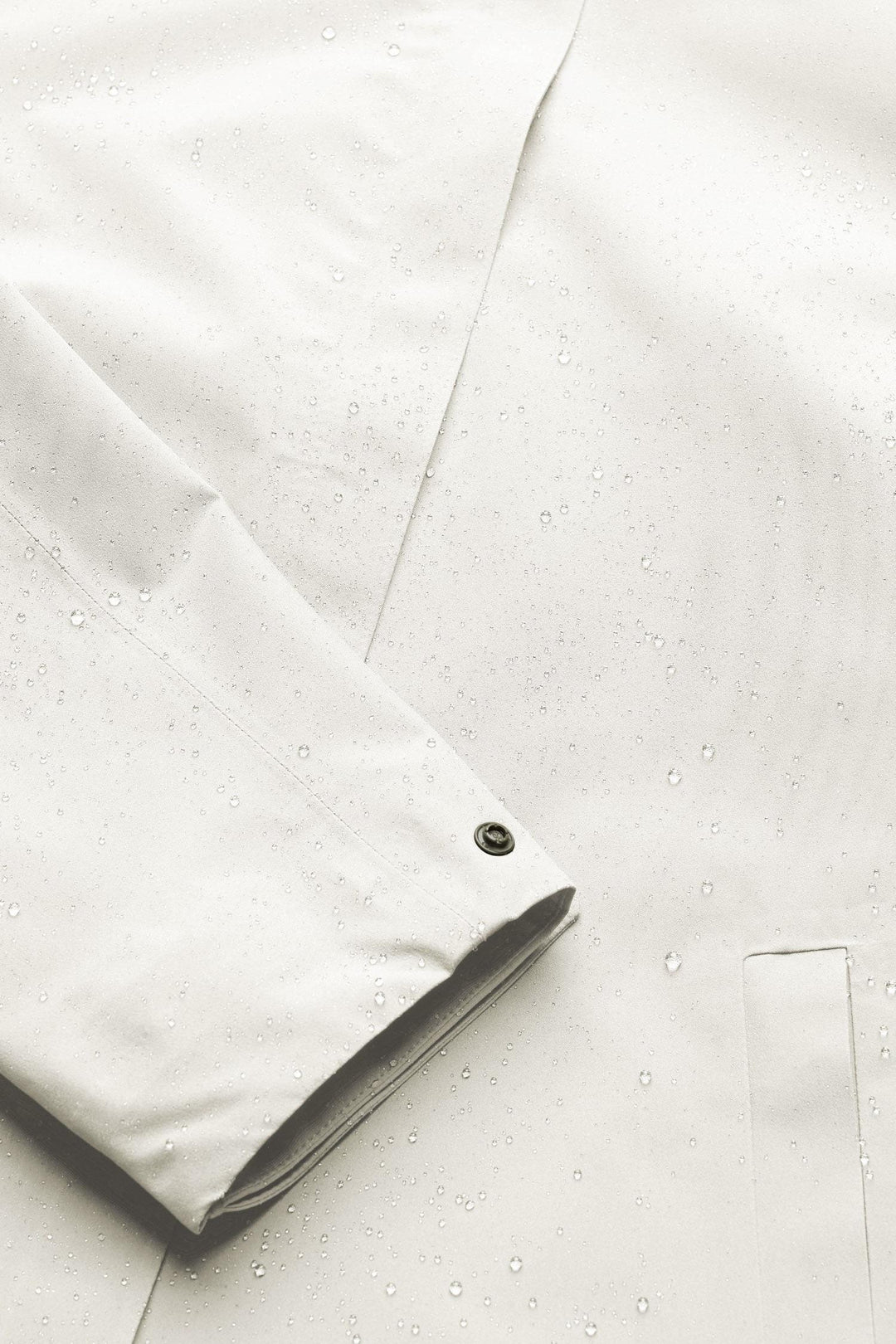 Flair Short Neutral White