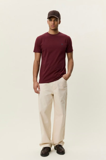 Core Seasonal T-shirt Chocolate Truffle Red
