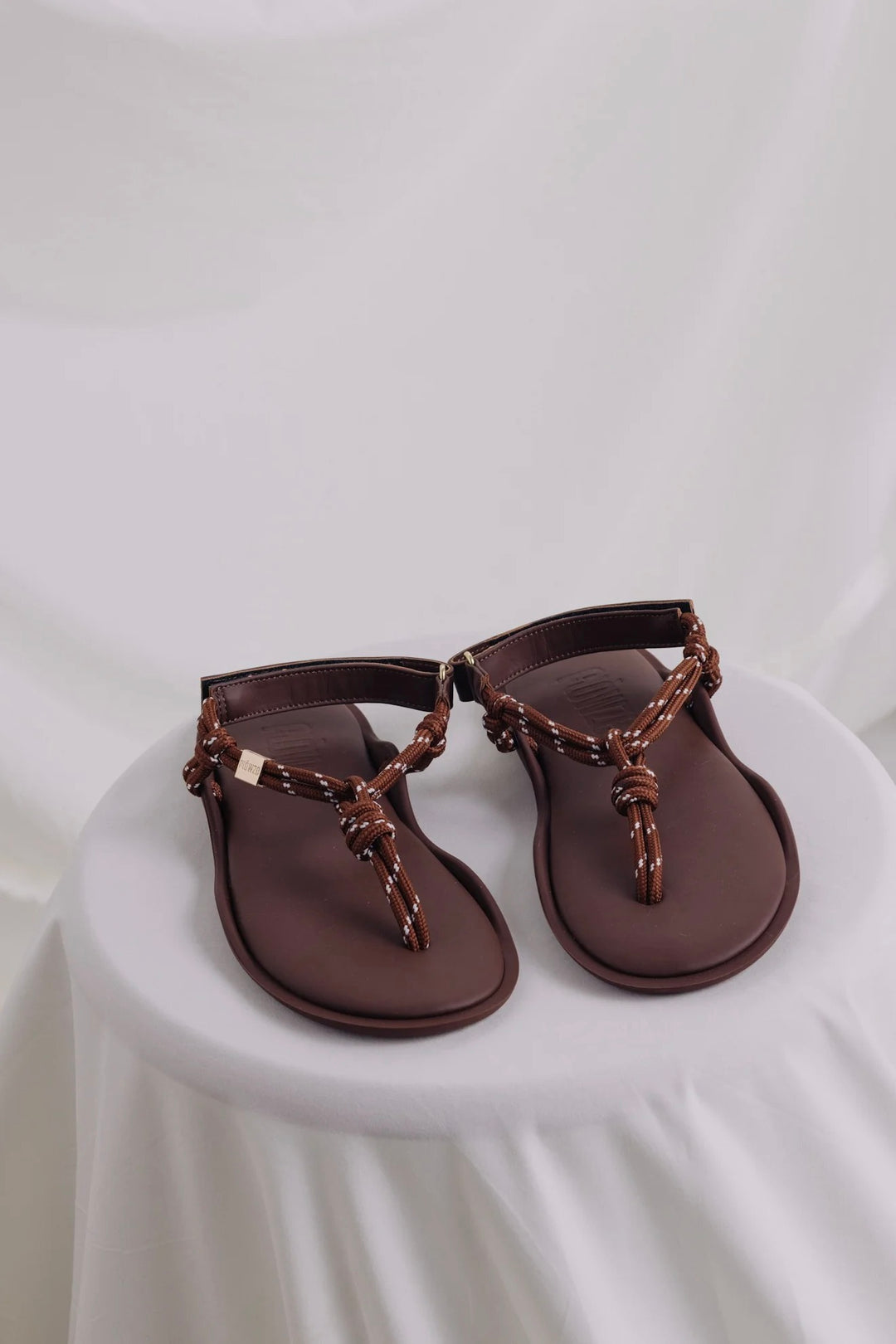 Flò Monocolor Rope Sandal Brown