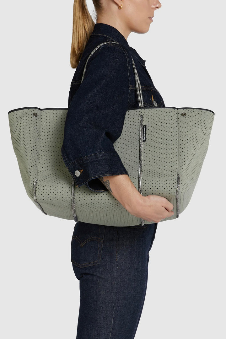 Escape Tote - Sage Green