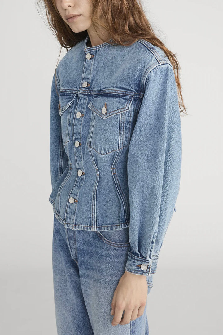 The Nipped Collarless Jacket Umbria