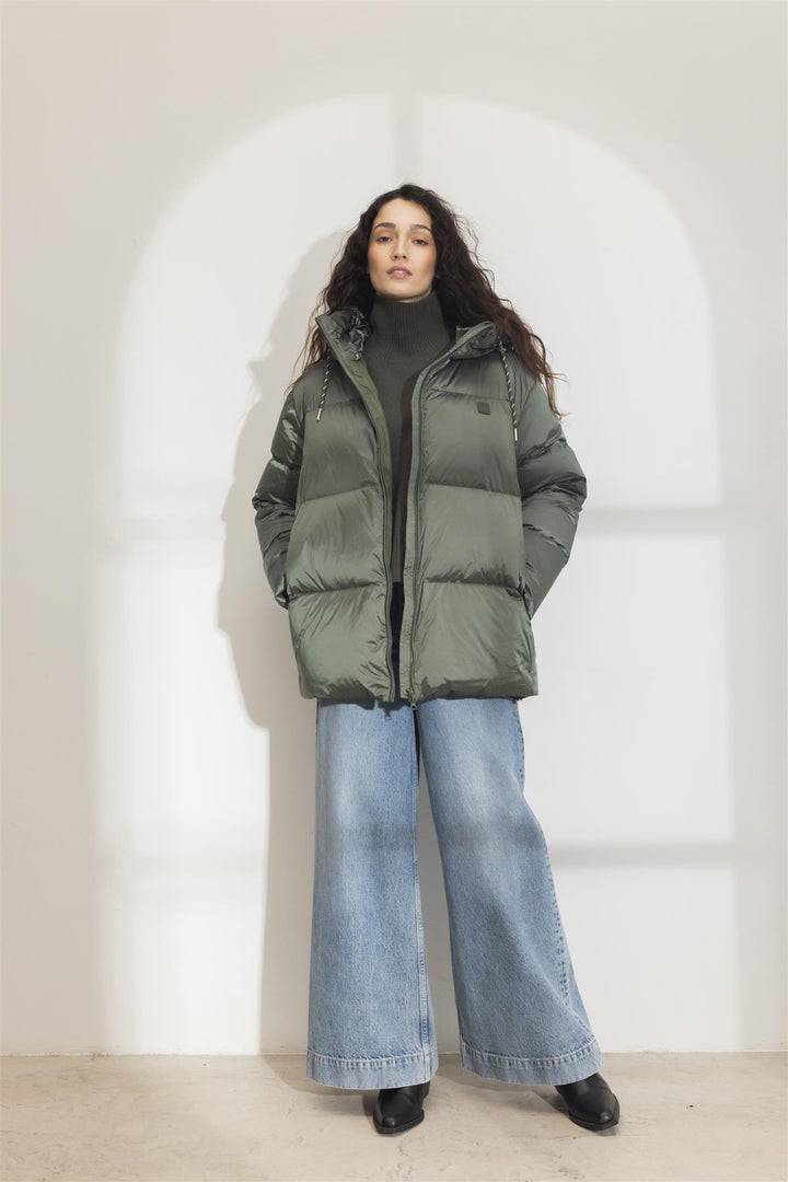 Saga Down Jacket Olive