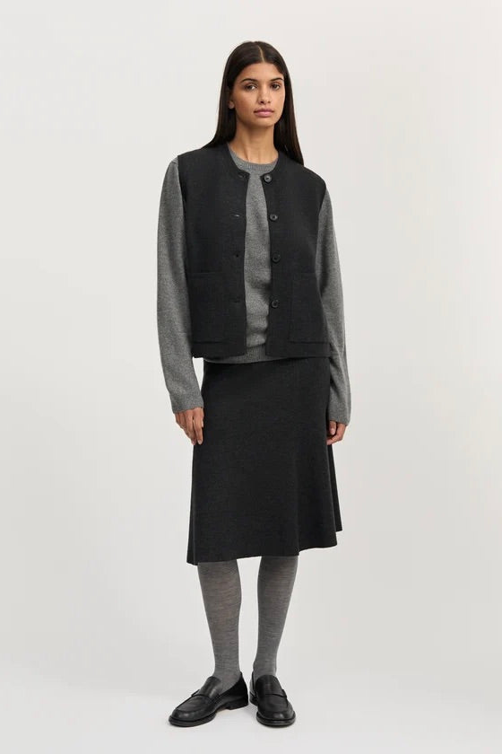 Elva Knitted Vest Antracite