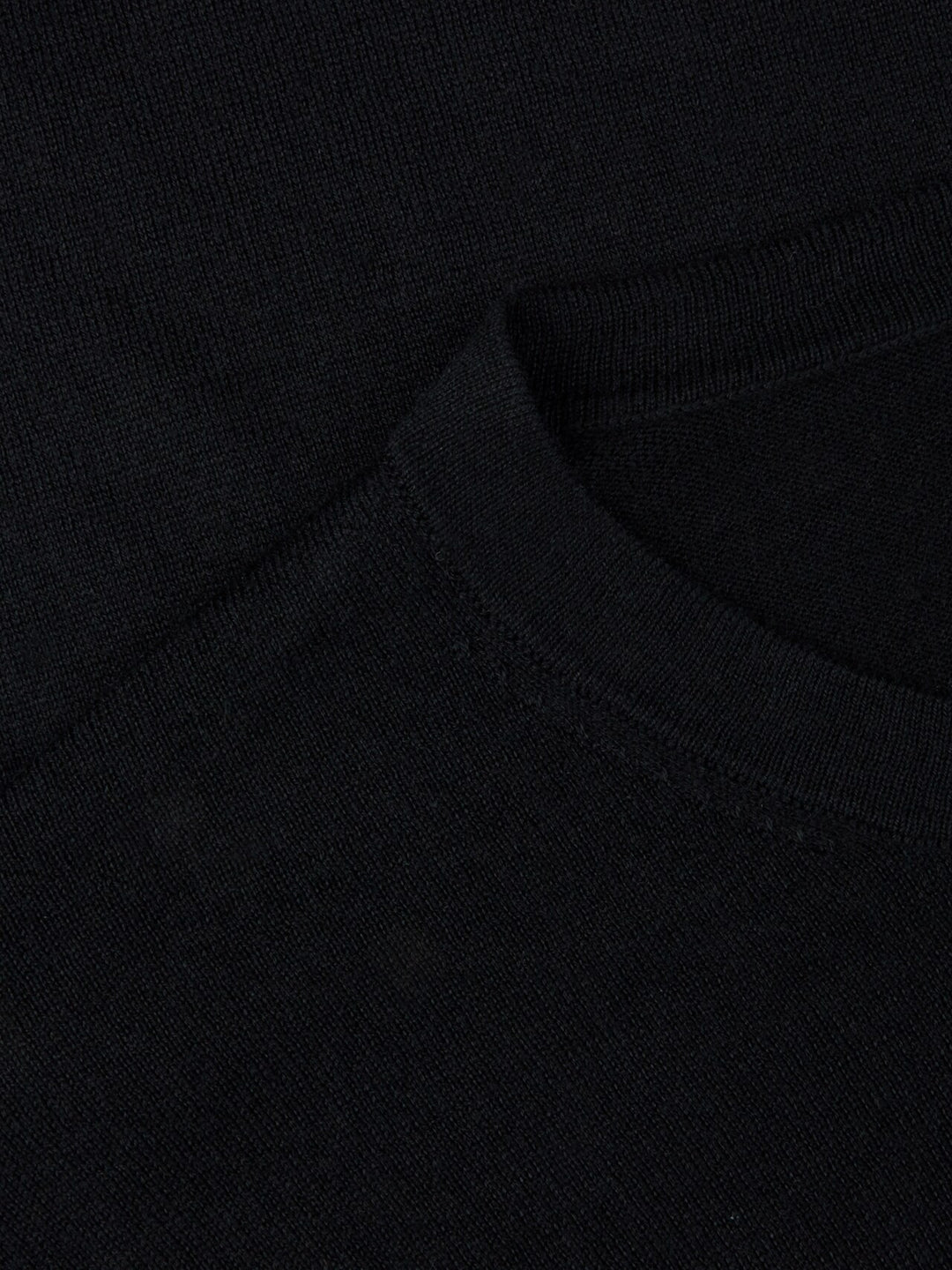 Silk Cashmere Knitted Crew Black