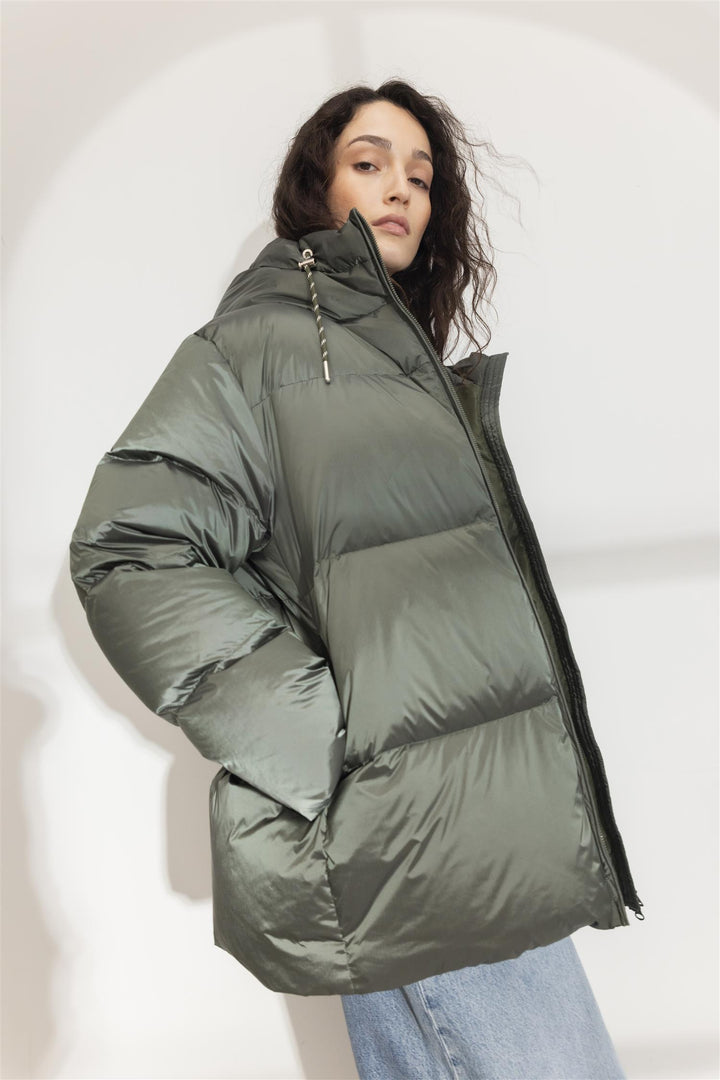 Saga Down Jacket Olive
