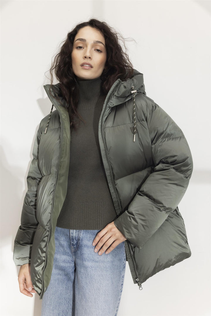 Saga Down Jacket Olive
