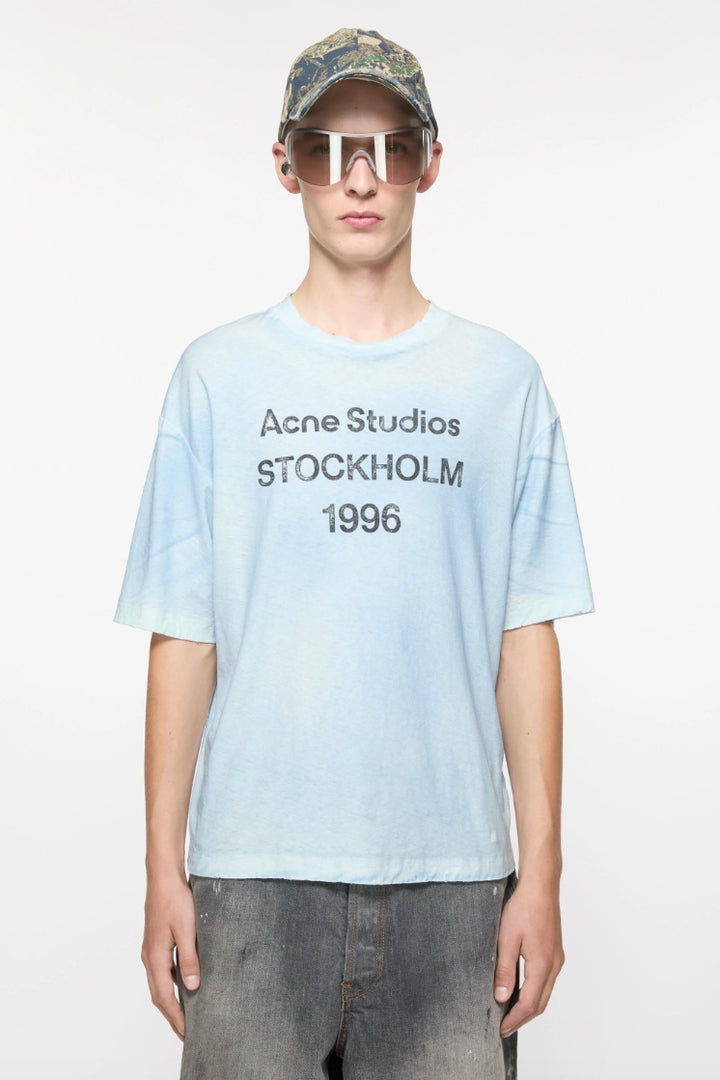 Logo T-Shirt Dusty Blue Stockholm 1996 Short Sleeve