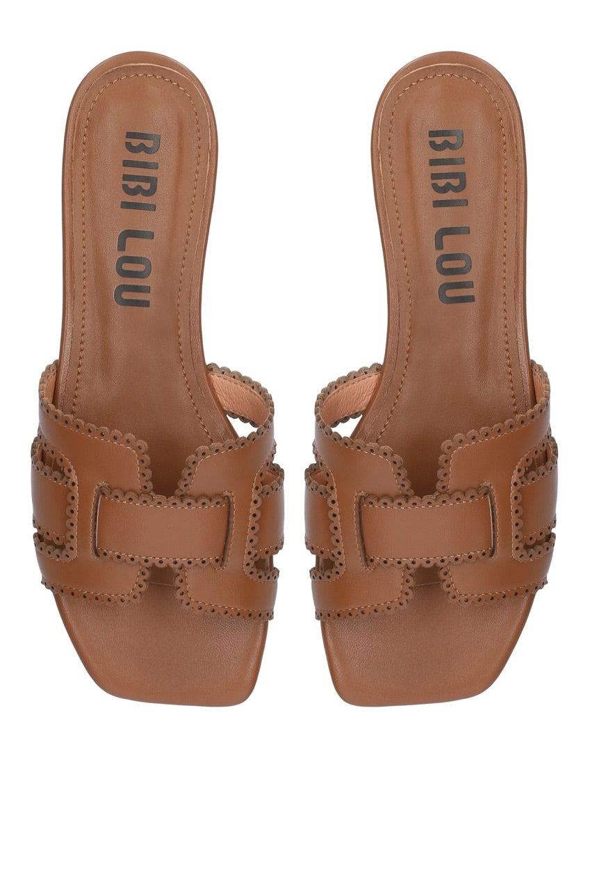 Holly Flat Sandal Tan