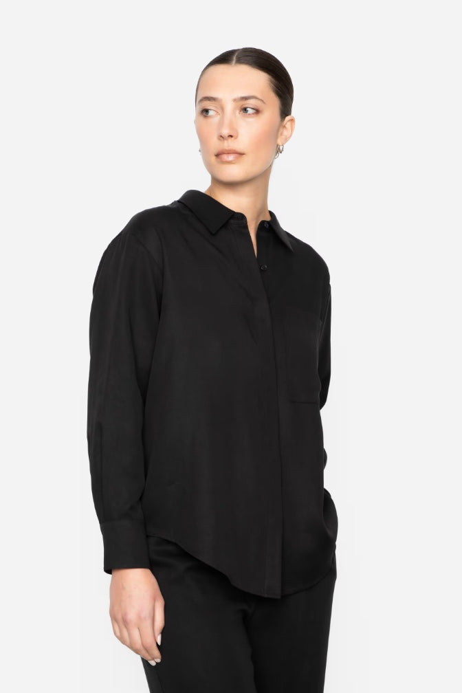 Isola Shirt Black