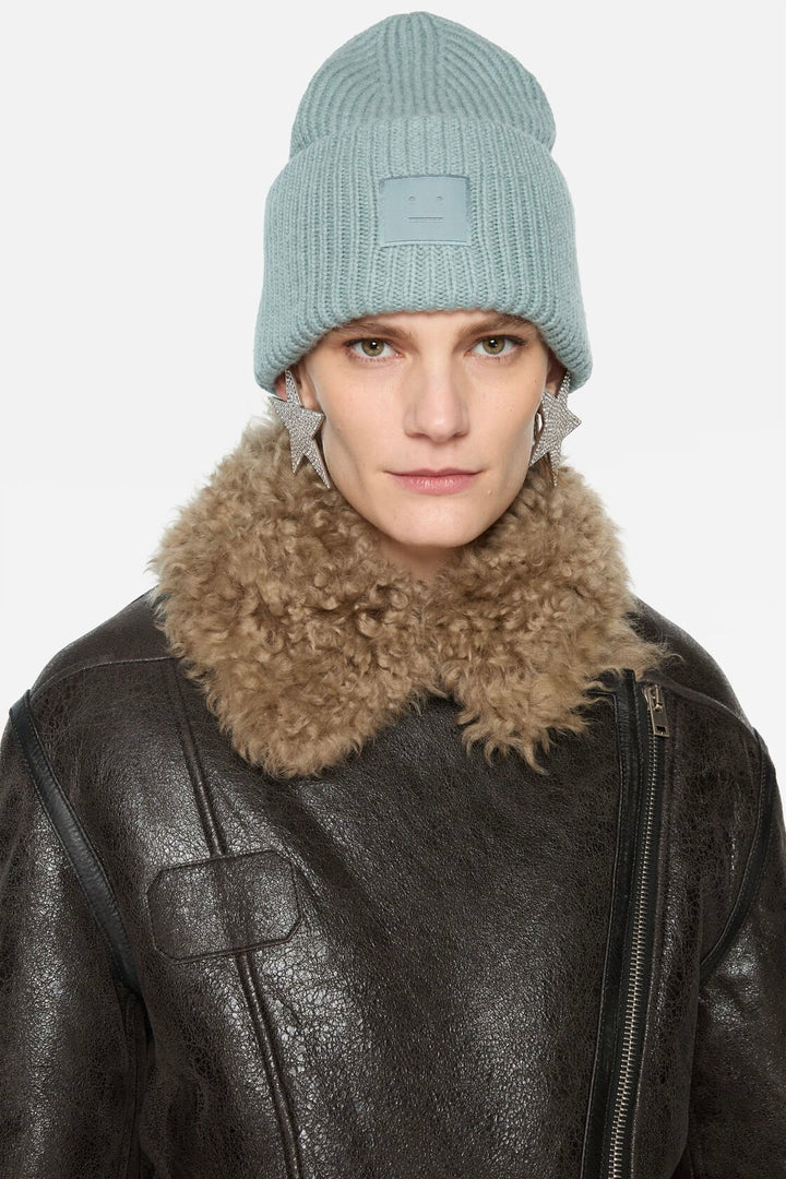 Large Face Logo Yak Beanie Dusty Blue