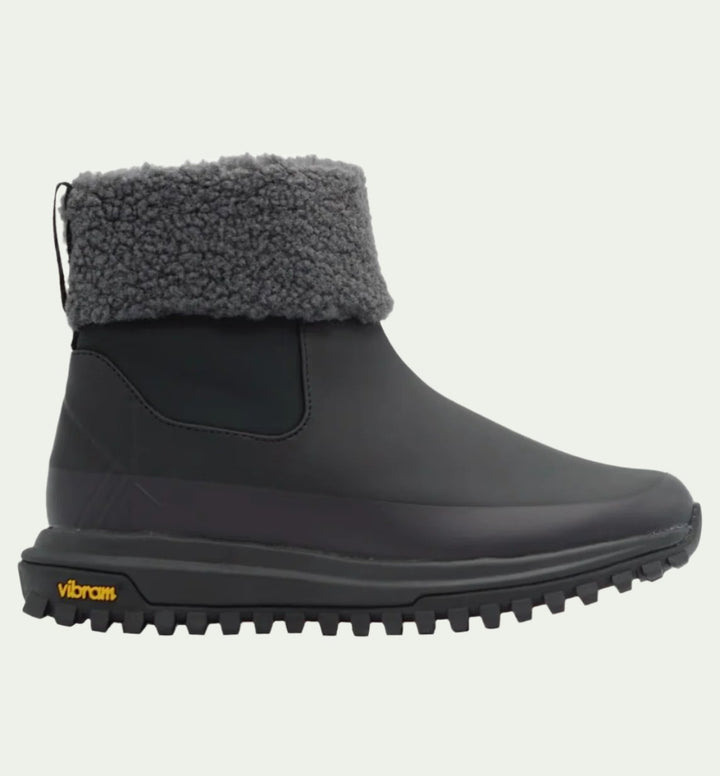 Sola Winter Chelsea Boot - Deep Black