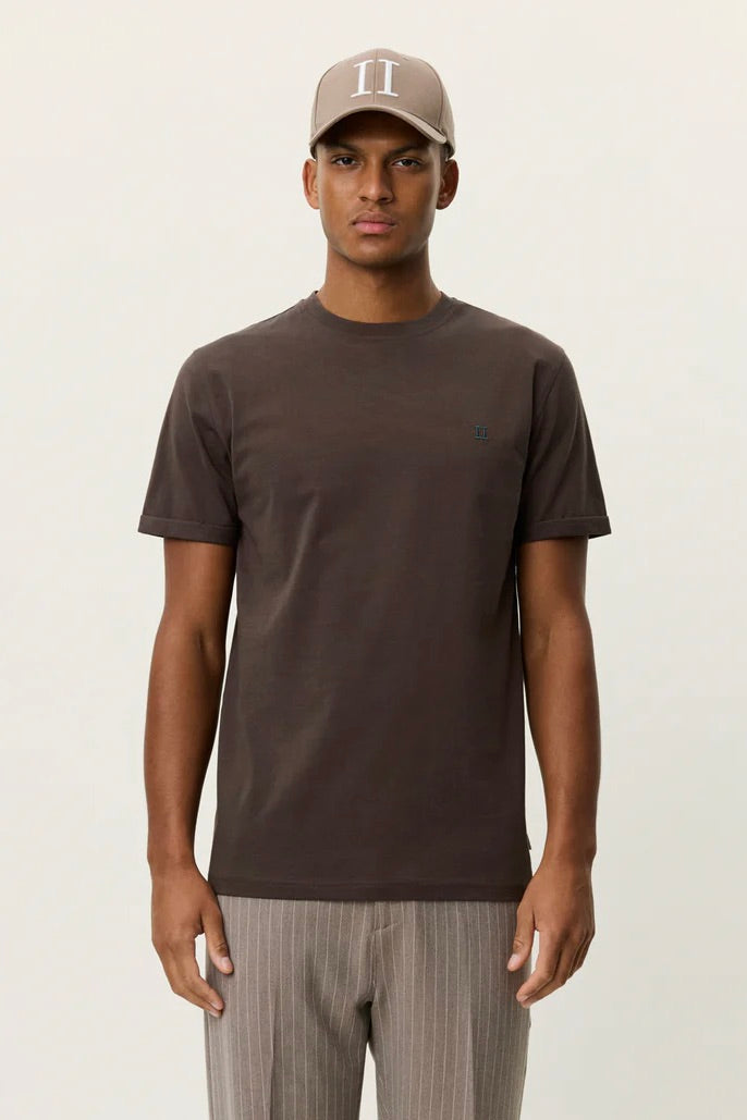 LES DEUX Norregaard Contrast T-Shirt Turkish Coffee Brown - Dale