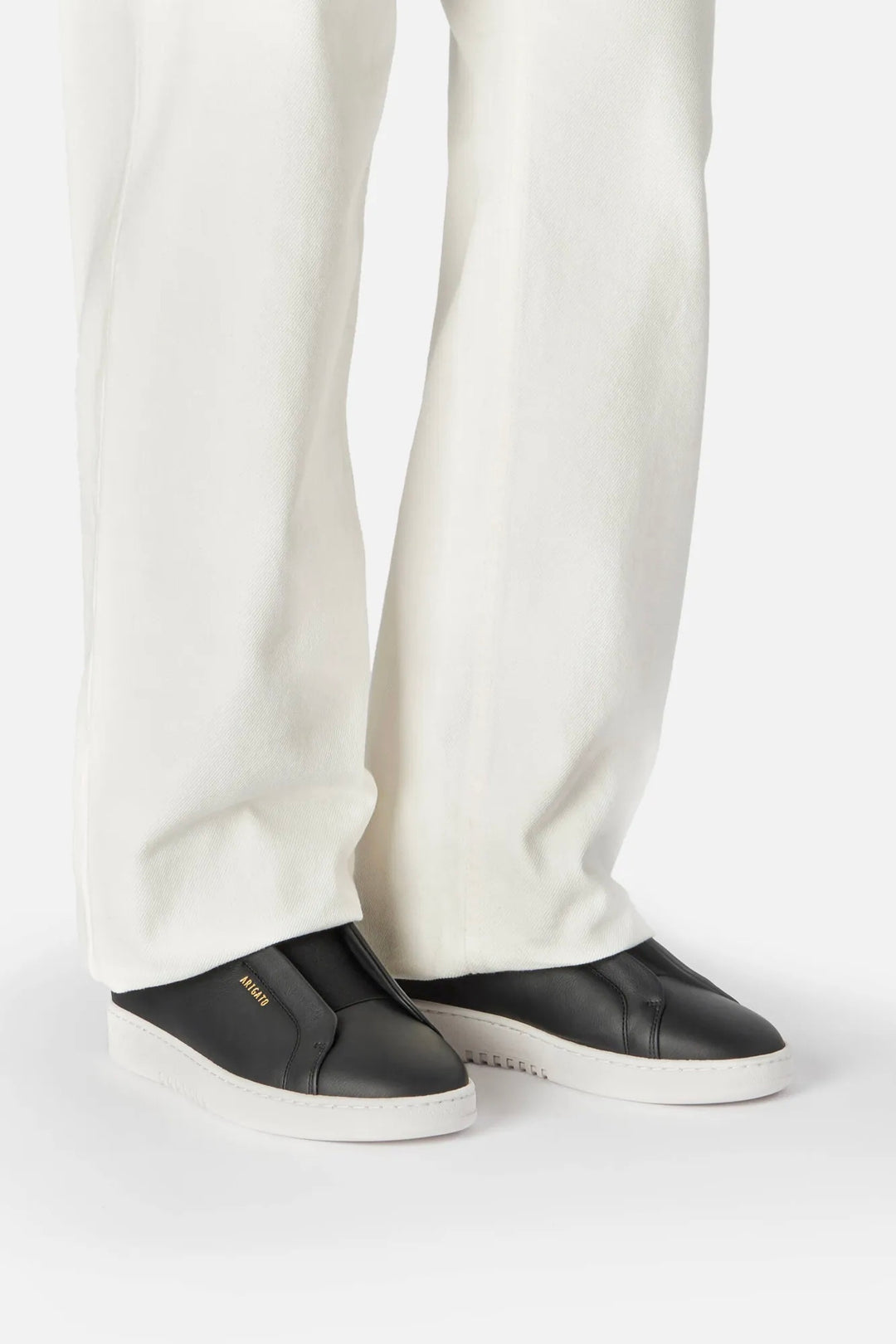 AXEL ARIGATO Dice Laceless Sneaker Black/White - Dale