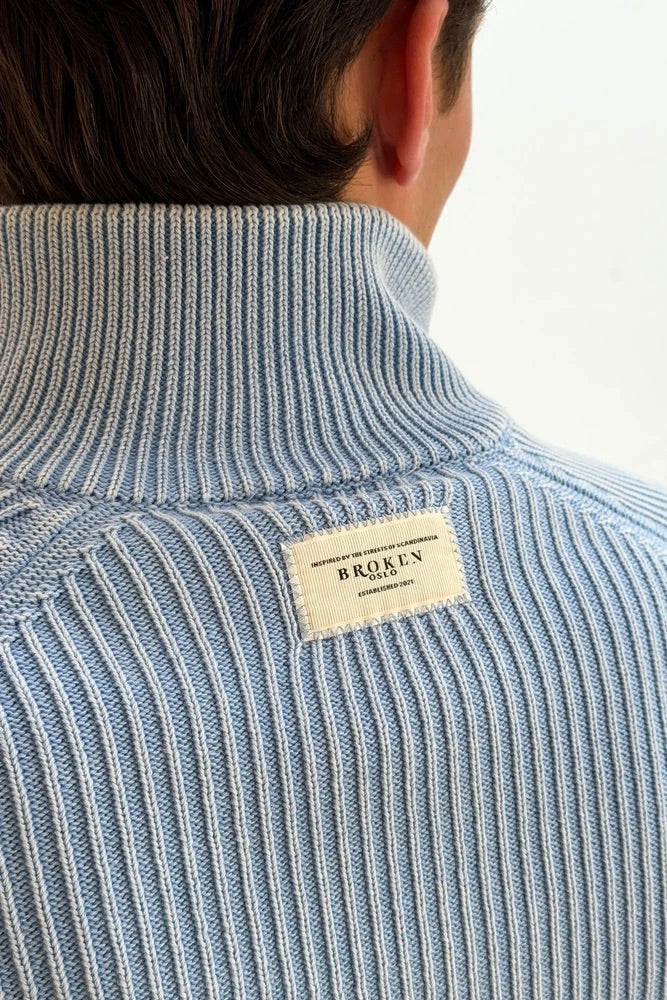 Knitted Cardigan Light Blue