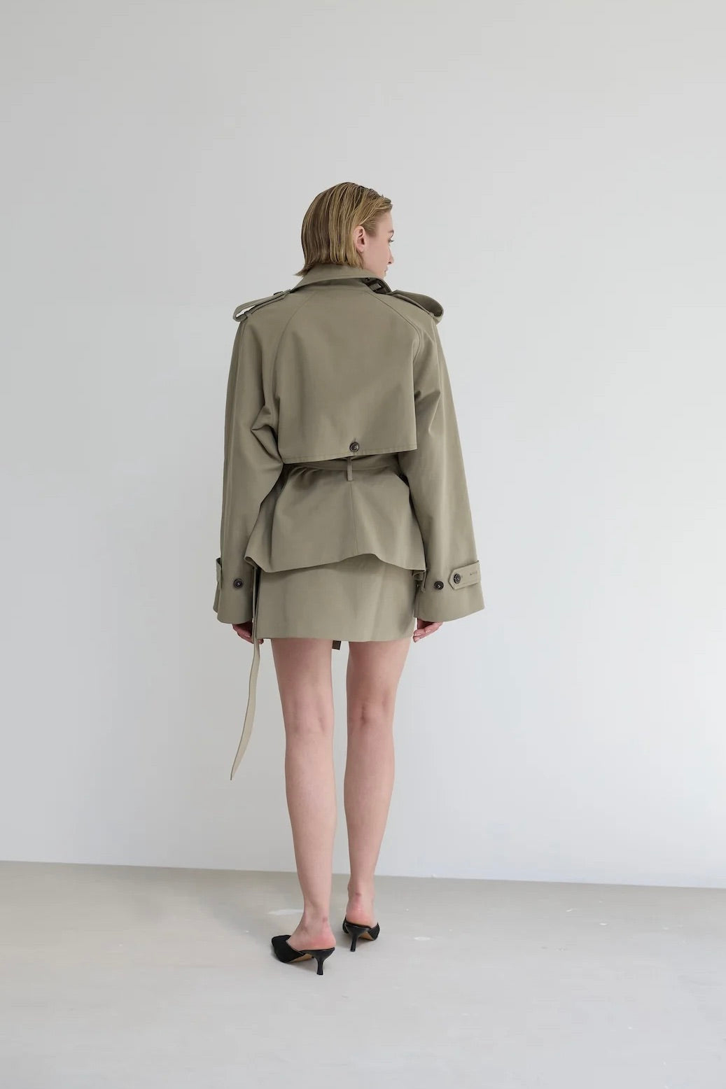 ENVELOPE 1976 Majorstuen Trench Short - Dale