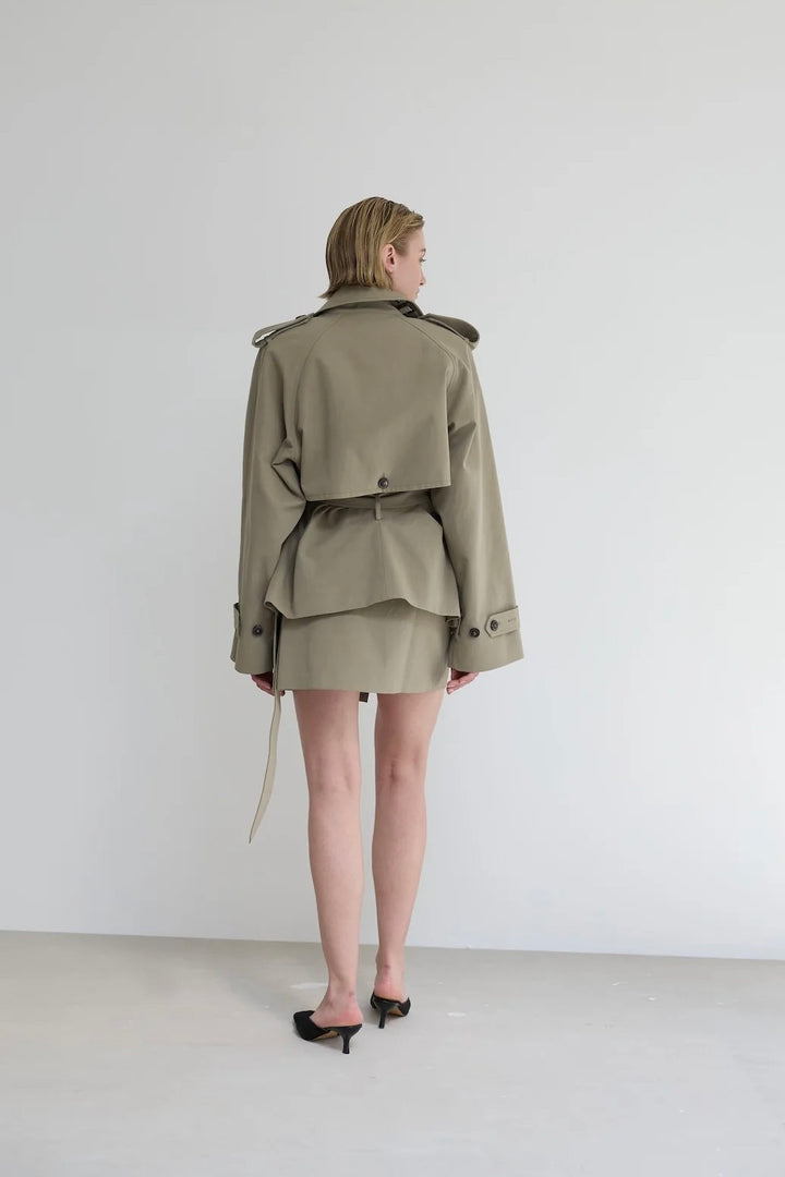 ENVELOPE 1976 Majorstuen Trench Short - Dale