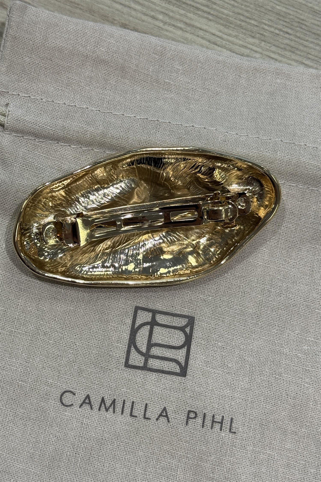 Oria Clip Large Gold