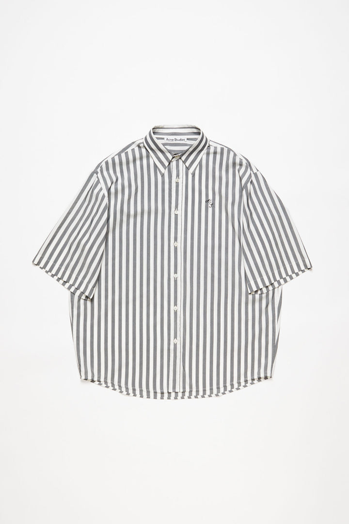STRIPE BUTTON-UP SHIRT BLACK AND WHITE