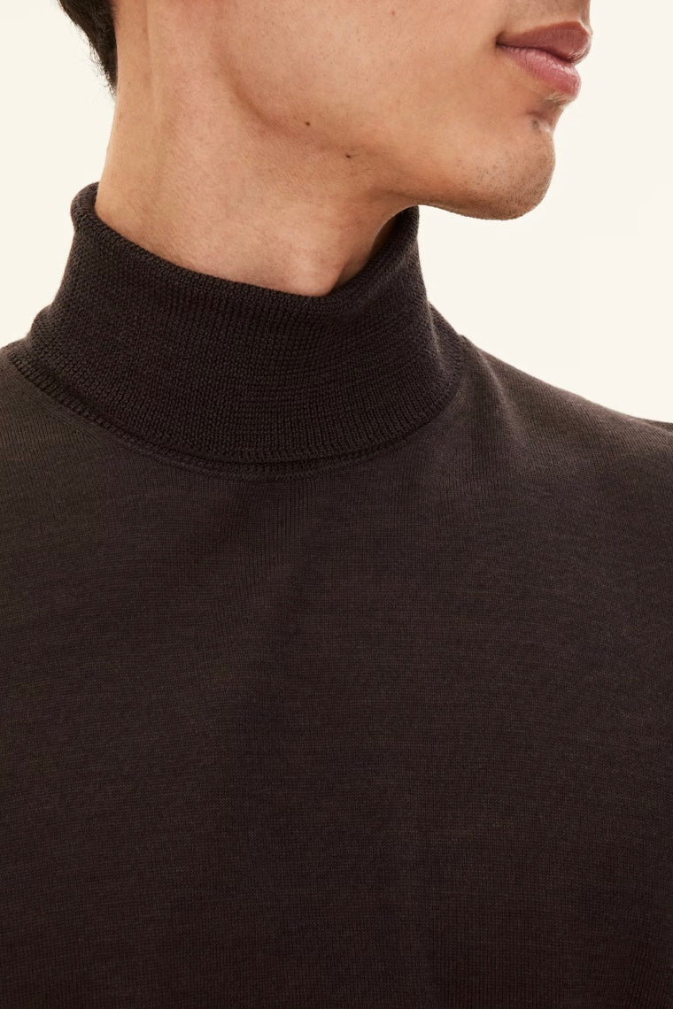 Marcel Rollneck Brown Flannel