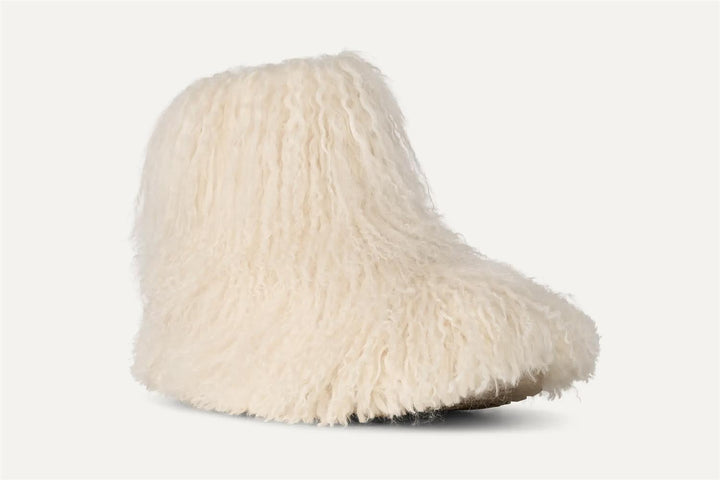 W Classic Short Fluff Momma Cream