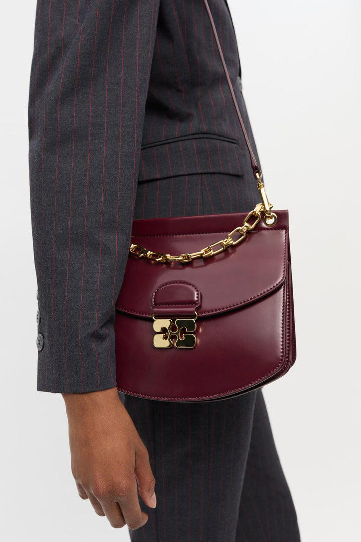 Apo-G Bag Small Box Chain