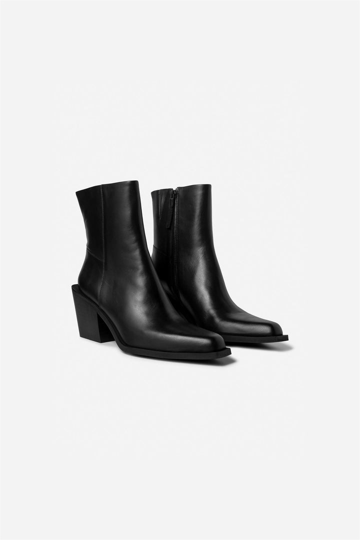 Jaxie Boot
