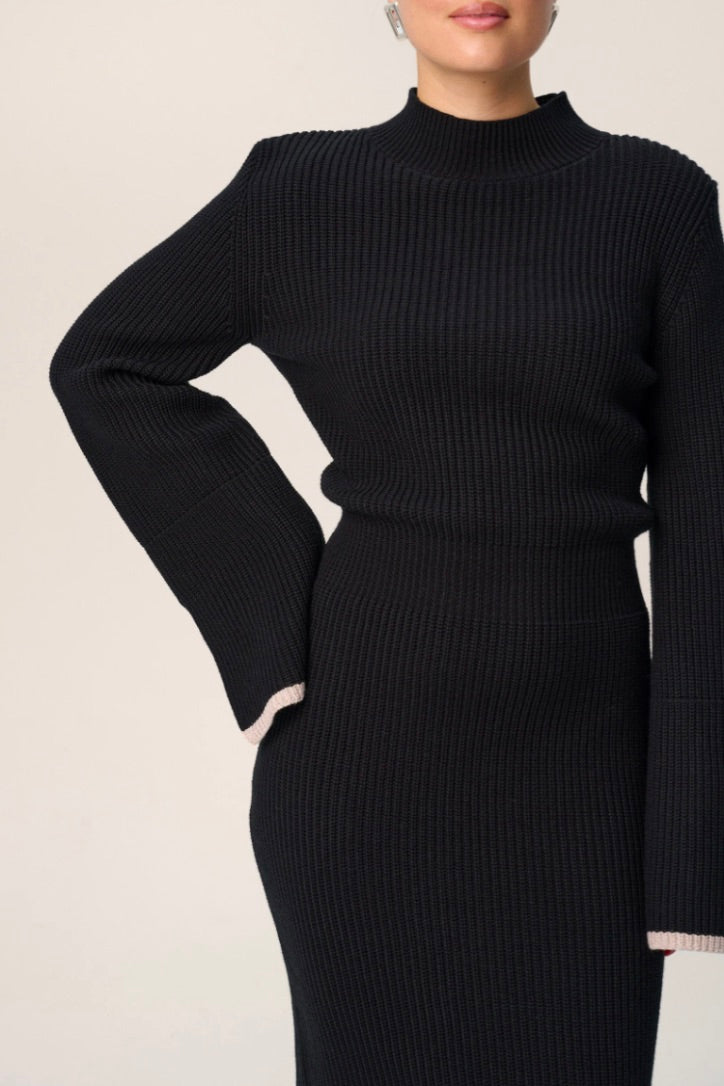 Turin Knitted Midi Dress Black