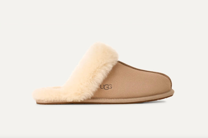 UGG W Scuffette II Sand - Dale