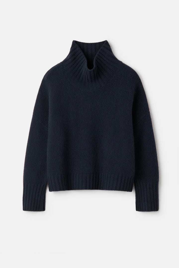 Girlfriend Turtleneck Navy
