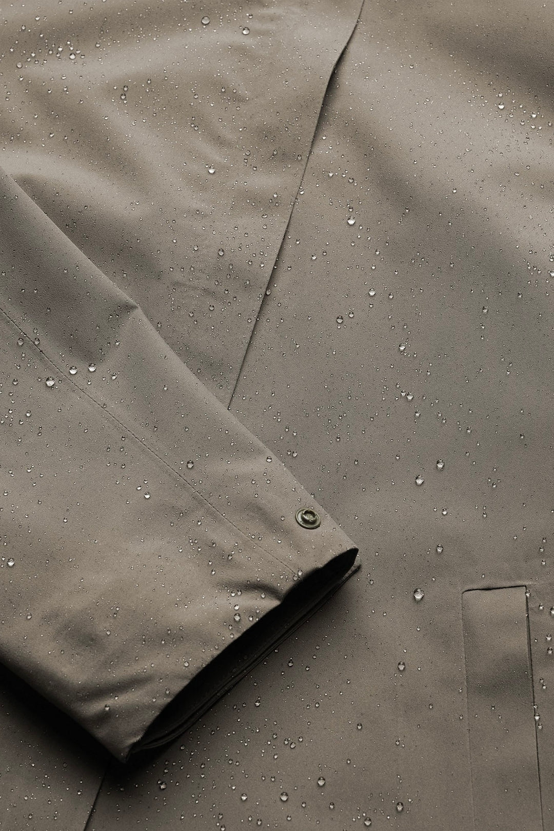 Flair Short Sand