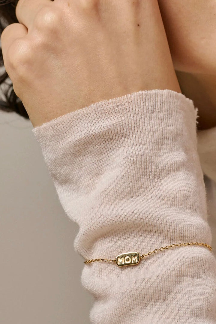 Mom Bracelet Gold