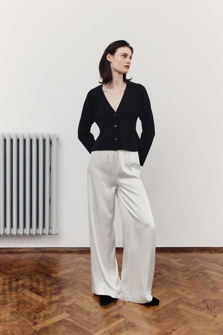 Ginny Merino Cardigan Black