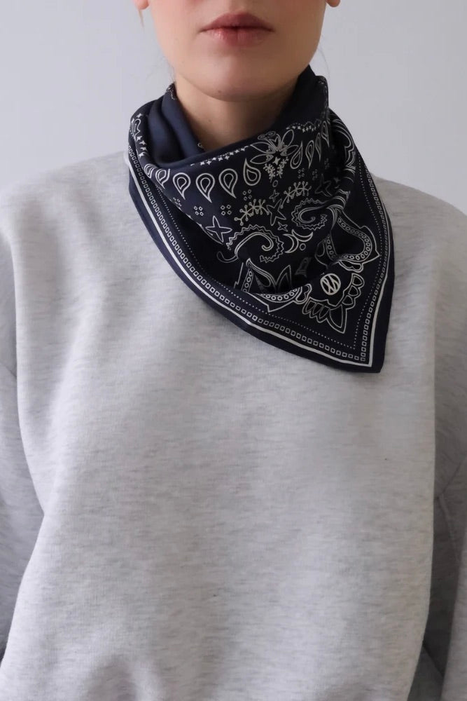 LE SCARF Paisley Scarf Navy/Black/White 65X65 - Dale