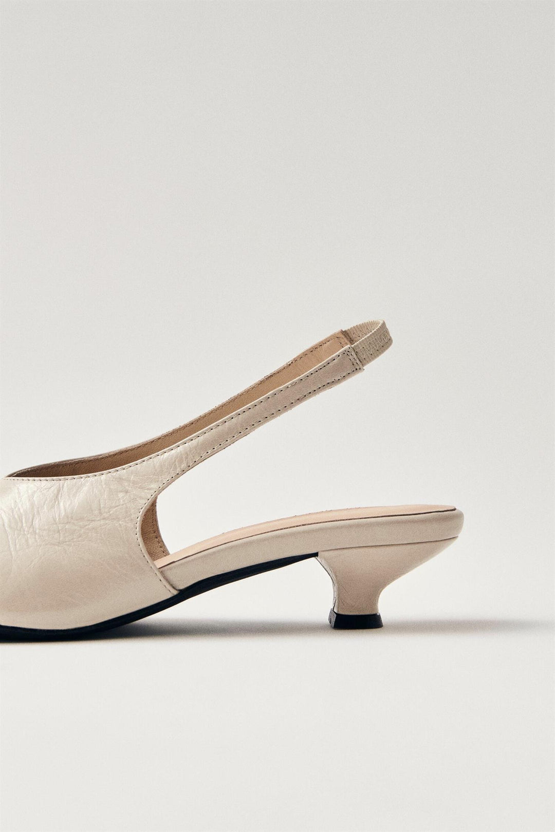 Eros Cream Leather Mules