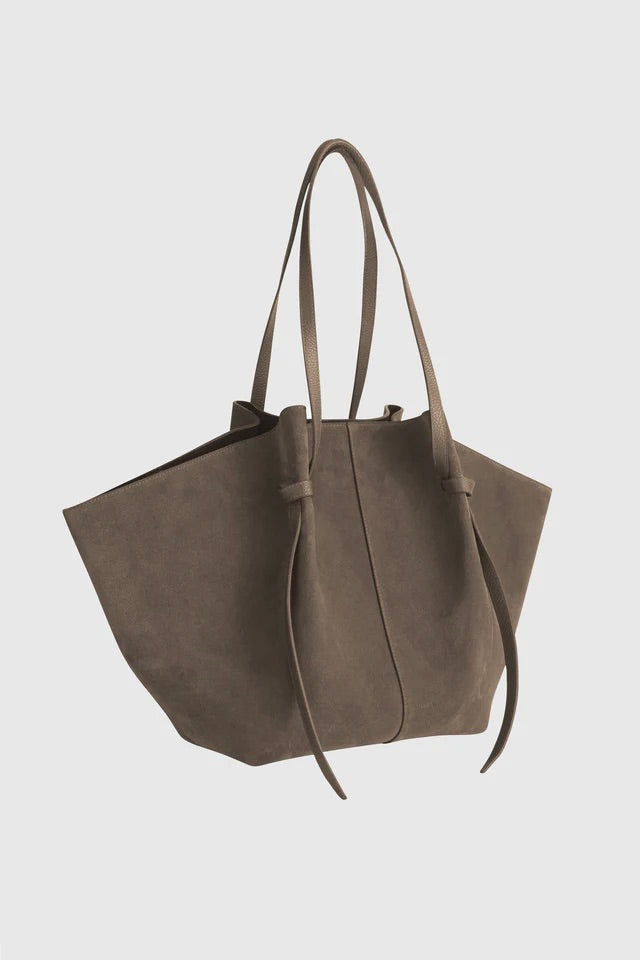 XL Mochi Suede Taupe