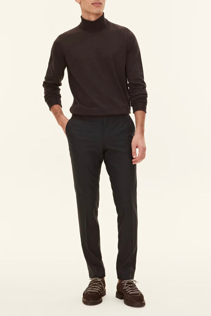 Marcel Rollneck Brown Flannel