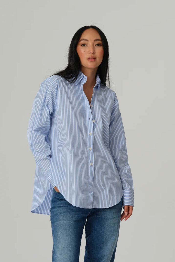 8139 - Vilena Shirt Pattern