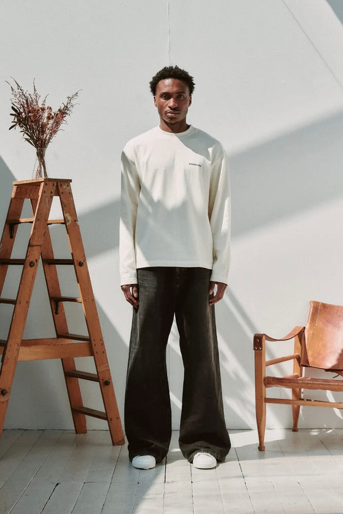 Signature Long Sleeve Offwhite