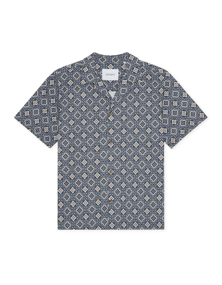 LES DEUX Lukas Arabesque Aop SS Shirt - Dale