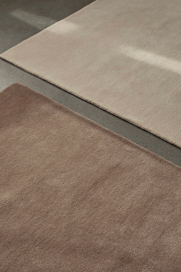 Stille Tufted Rug 200 x 300